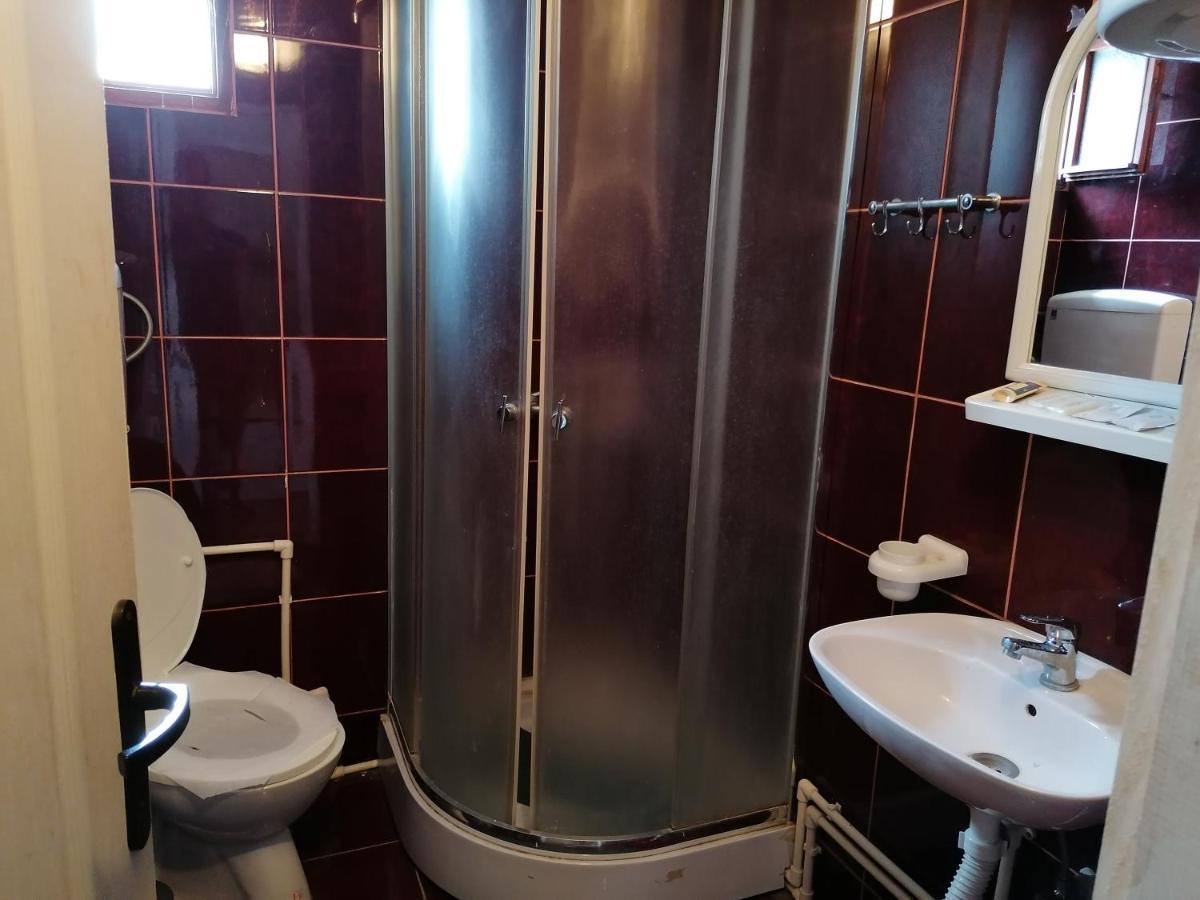 Etno Apartmani "Vlaska Kuca" Кладово Экстерьер фото